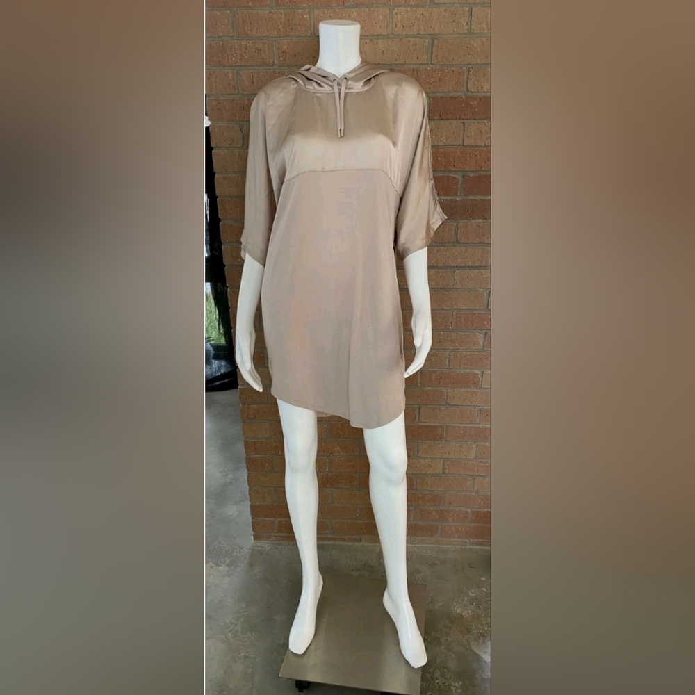 IVY Park Beyonce Sport Dress Hooded Lightweight Soft Sz S Oversized Dusty Rose